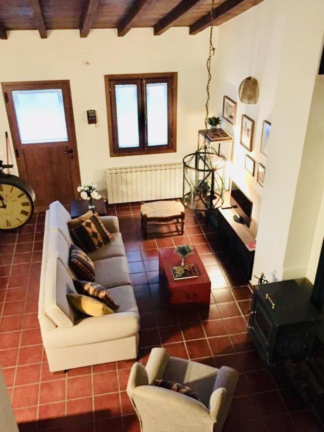 El Piornal Guest House Navarredonda de Gredos Luaran gambar
