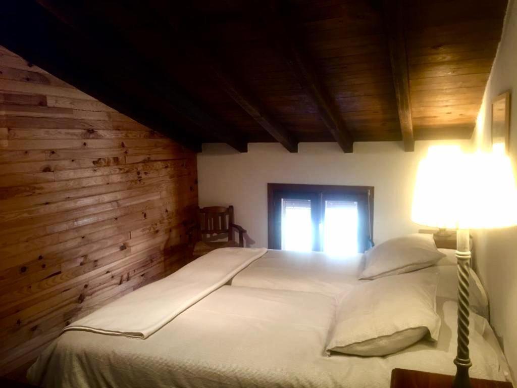 El Piornal Guest House Navarredonda de Gredos Luaran gambar